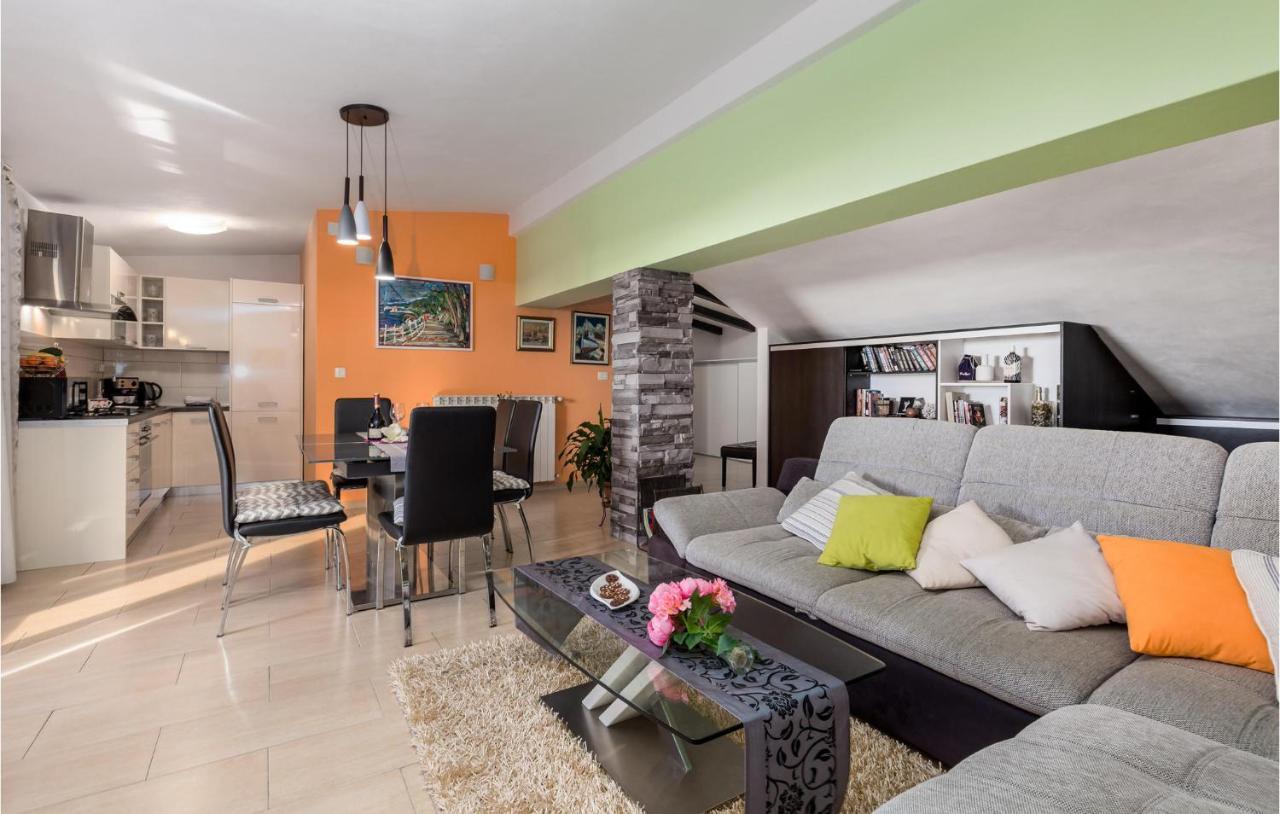 Gorgeous Apartment In Rijeka With Kitchen Exteriör bild