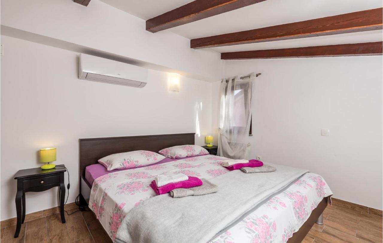 Gorgeous Apartment In Rijeka With Kitchen Exteriör bild