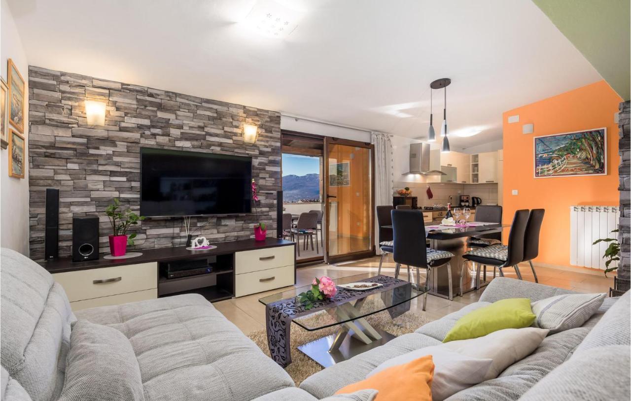 Gorgeous Apartment In Rijeka With Kitchen Exteriör bild