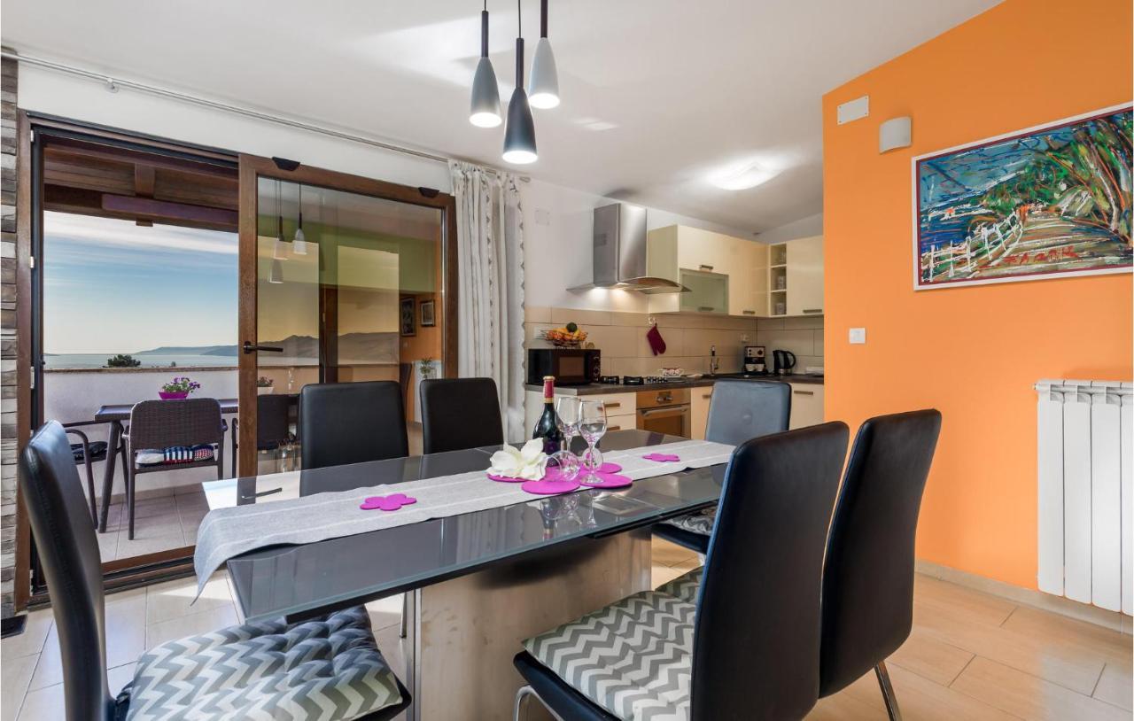 Gorgeous Apartment In Rijeka With Kitchen Exteriör bild
