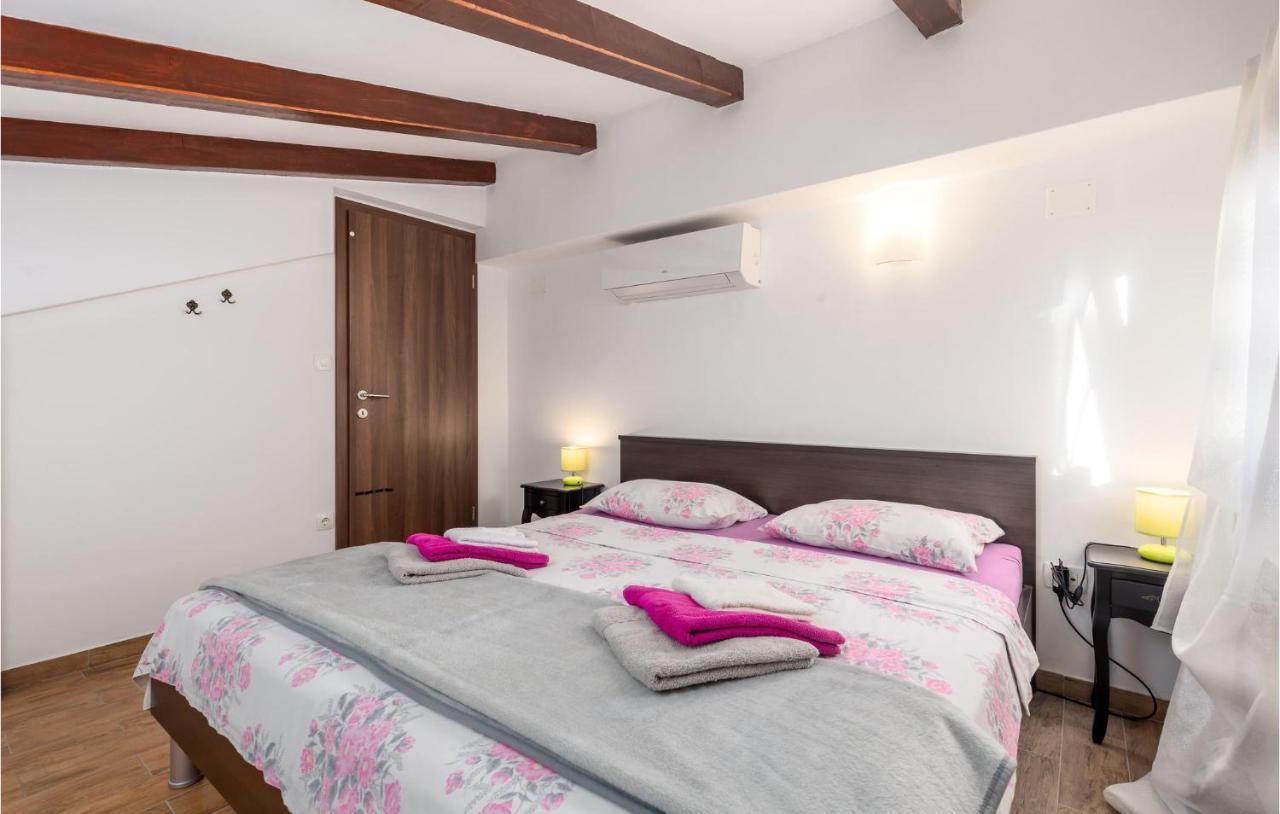 Gorgeous Apartment In Rijeka With Kitchen Exteriör bild
