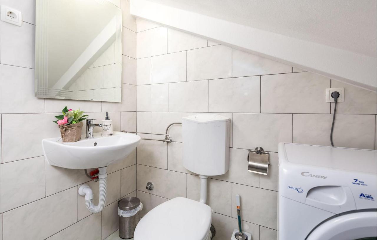 Gorgeous Apartment In Rijeka With Kitchen Exteriör bild