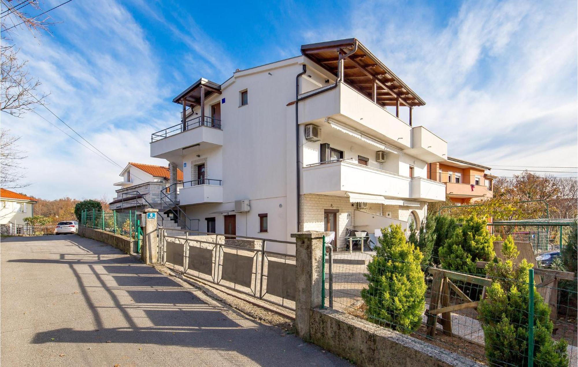 Gorgeous Apartment In Rijeka With Kitchen Exteriör bild